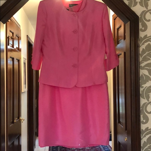 Donna Morgan Dresses & Skirts - Donna Morgan size 12 sheath dress with jacket